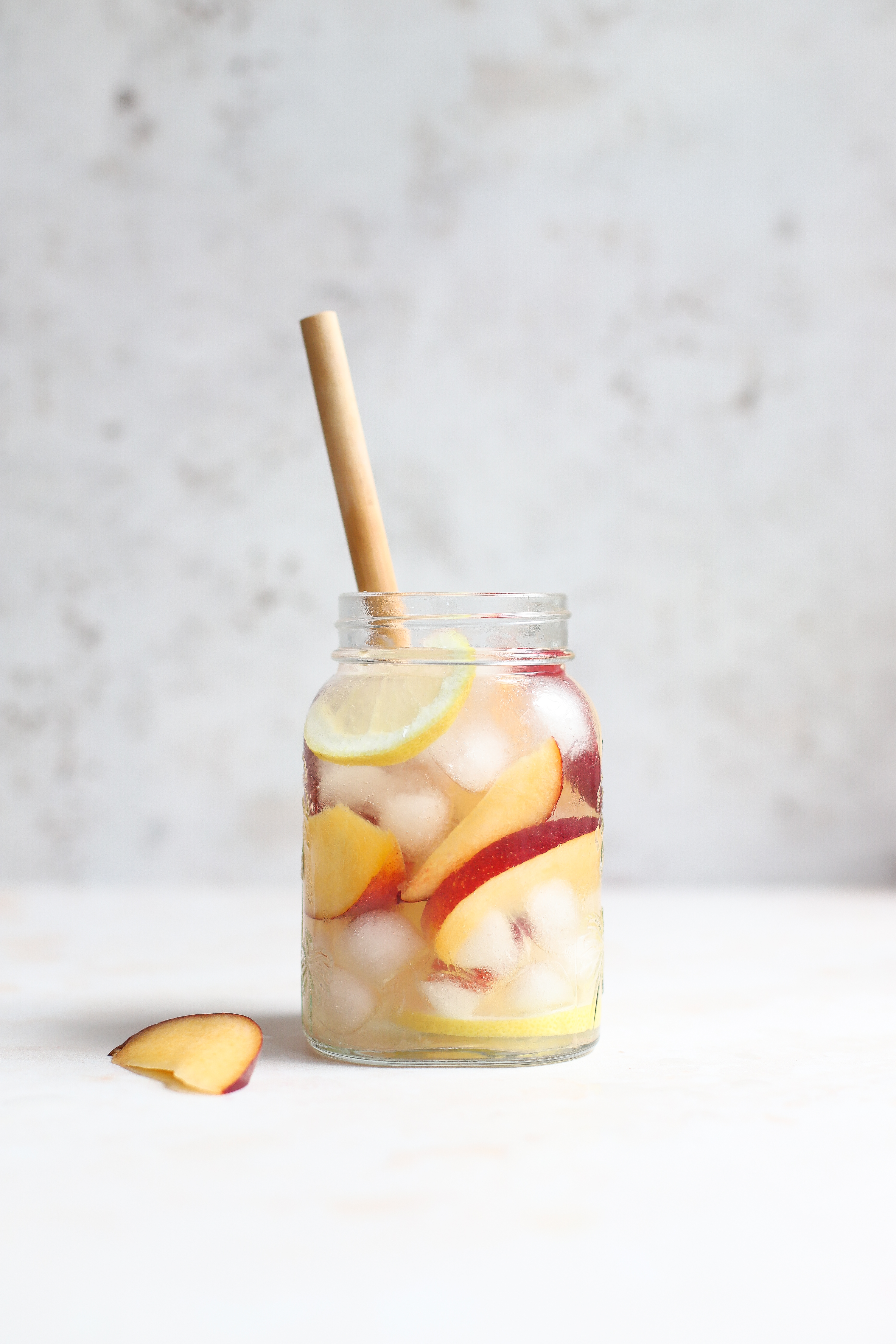 eau-pêche-verveine-citron